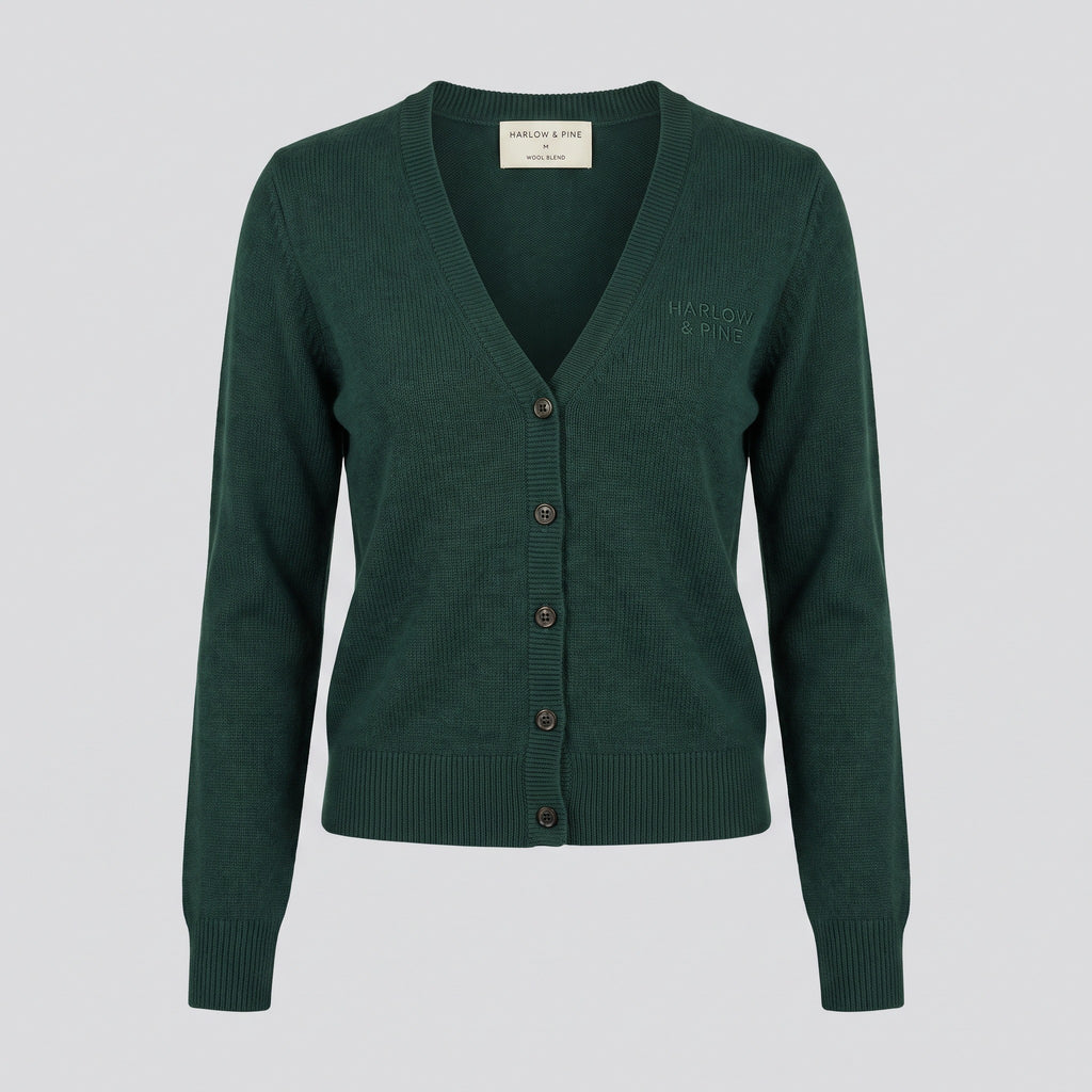 Cardigan en maille côtelée, vert pin, vue de face — HARLOW & PINE