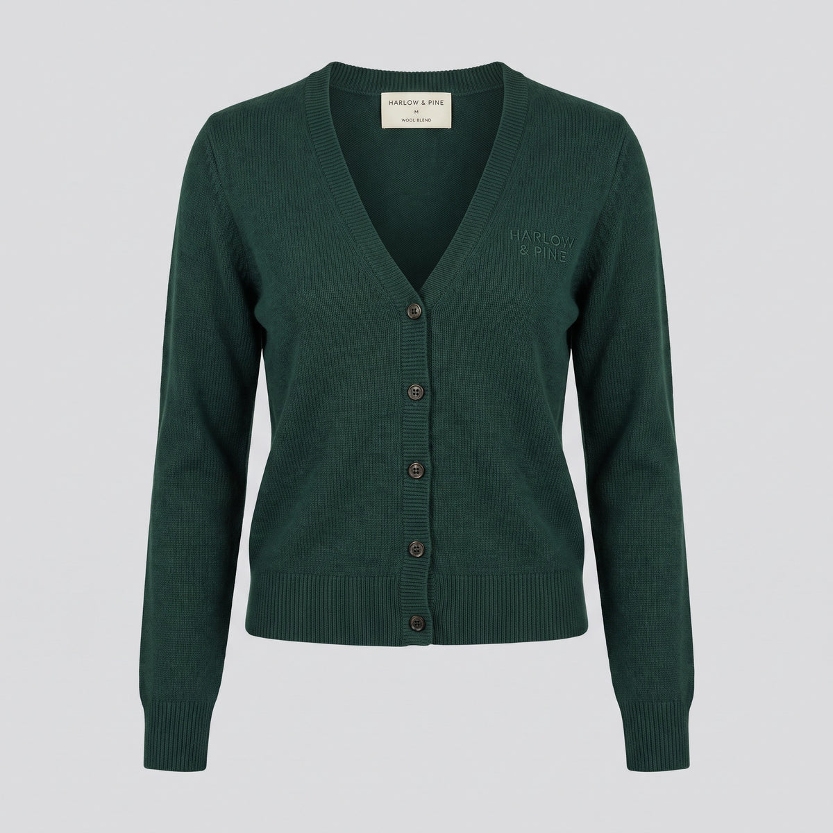 Cardigan en maille côtelée, vert pin, vue de face — HARLOW & PINE